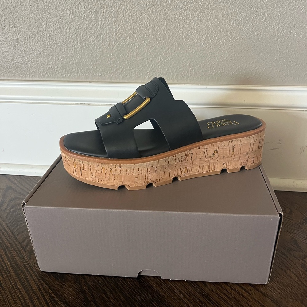 Brand New with box 7.5 Vince Camuto Black Platform Cork Sandals